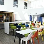 ホテル Ibis Budget 3*
