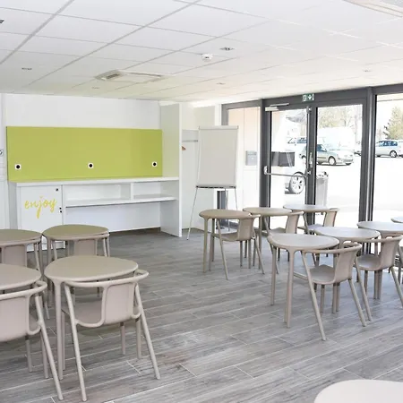 Ibis Budget Отель 3*