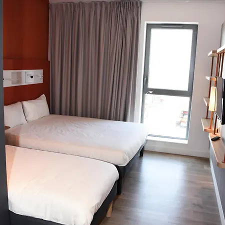 Ibis Budget Отель 3*
