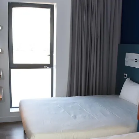 Ibis Budget Hotel 3*