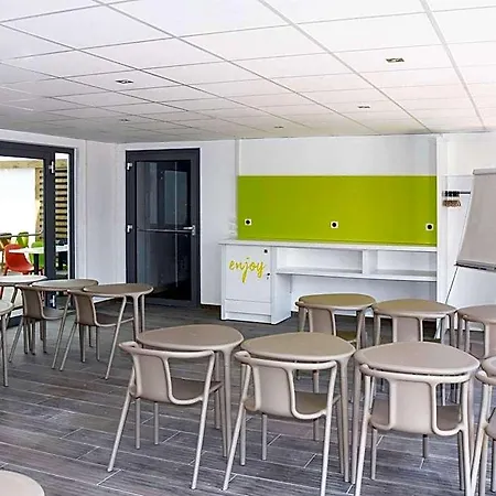 Ibis Budget 3* Лангр