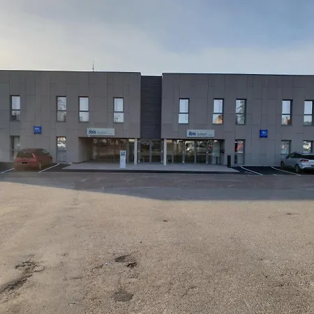 Ibis Budget Лангр